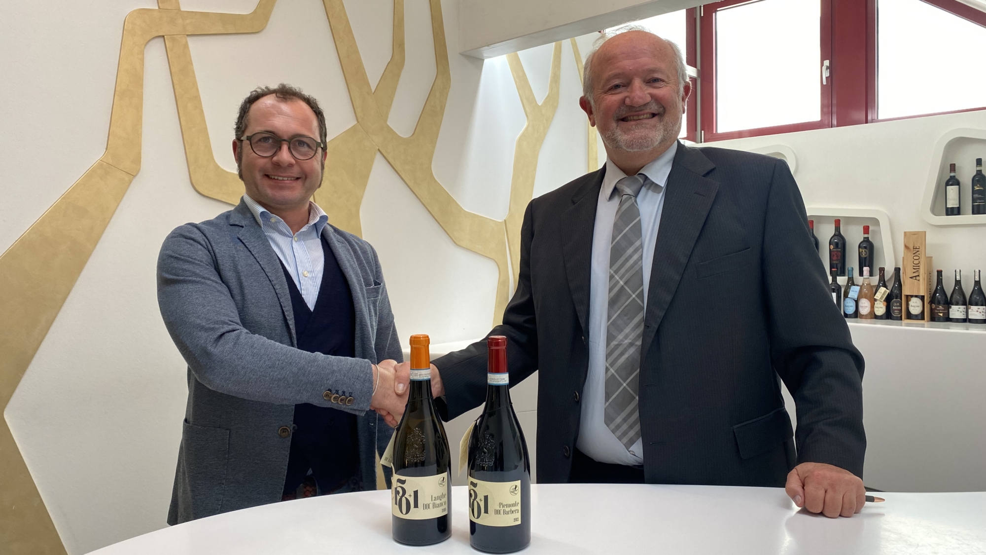 da sx - Cristiano Amerio Presidente Cantina Cooperativa di ValleBelbo e Daniele Simoni AD Schenk Italian Wineries